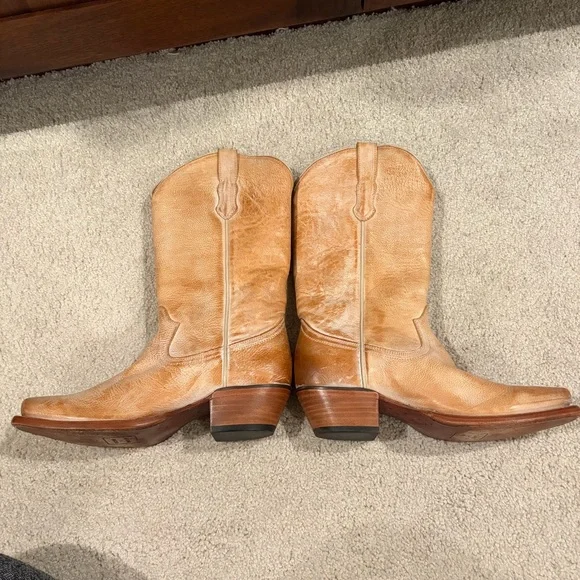 EUC Cleo + Wolf Ivy Western Boots  Leather Womens Size 7B In Tan Msrp $230 - Picture 6 of 10